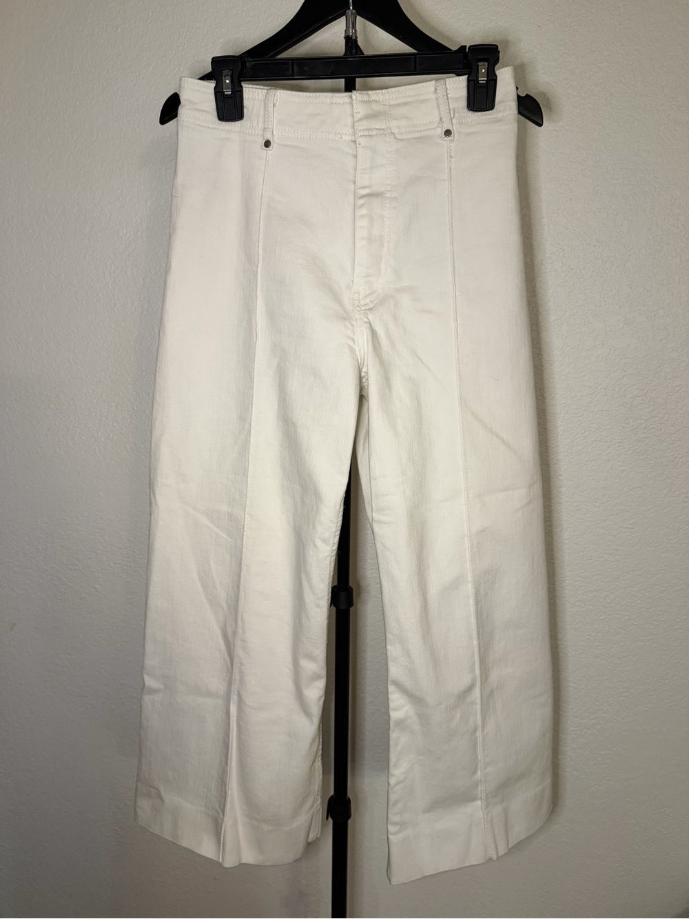 Zara White Wide Leg High Rise Jeans Size 30 Front Seam Detail Great Condition